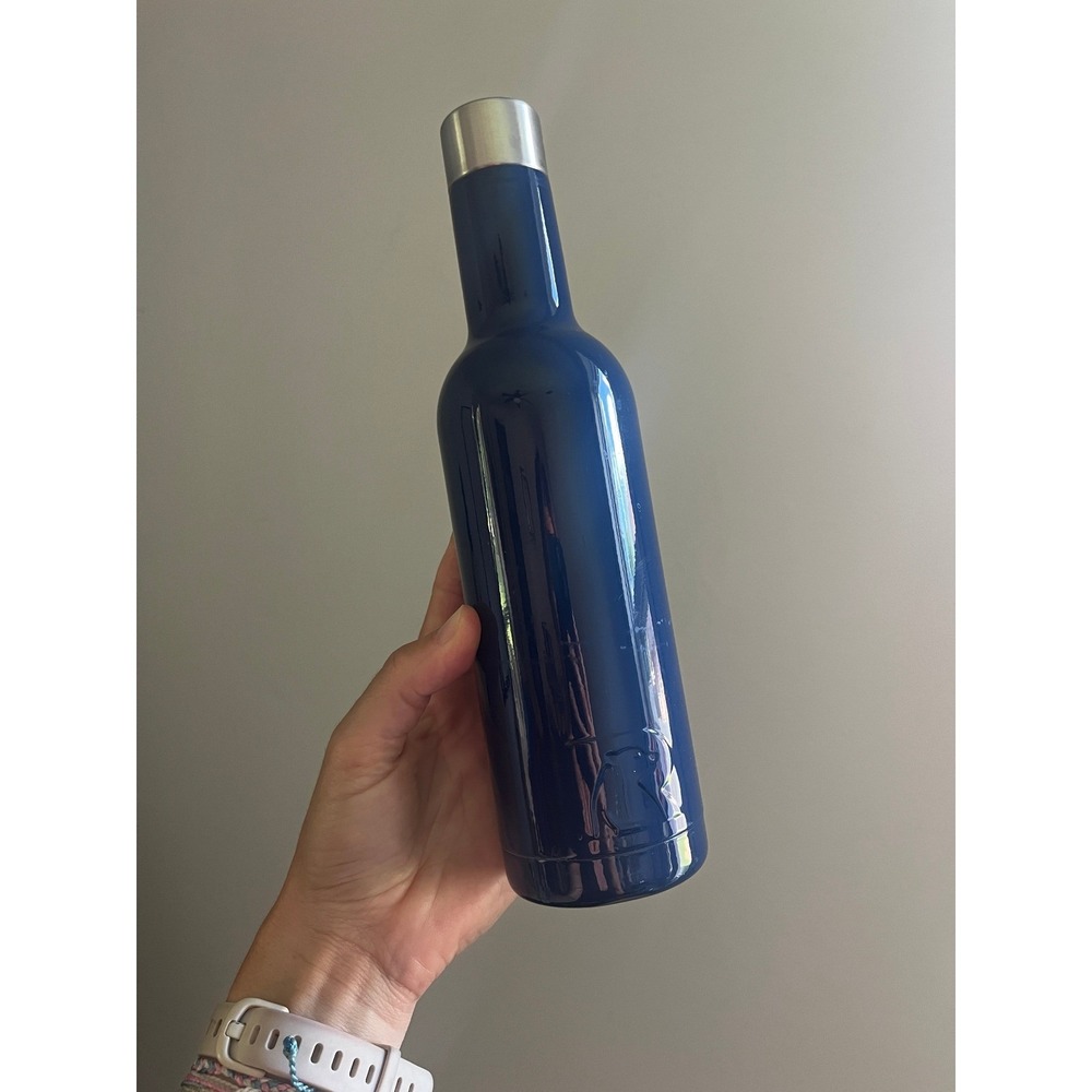 RTIC Navy Blue Stainless Steel Wine Bottle Vacuum Insulated 750ml Canteen Travel
